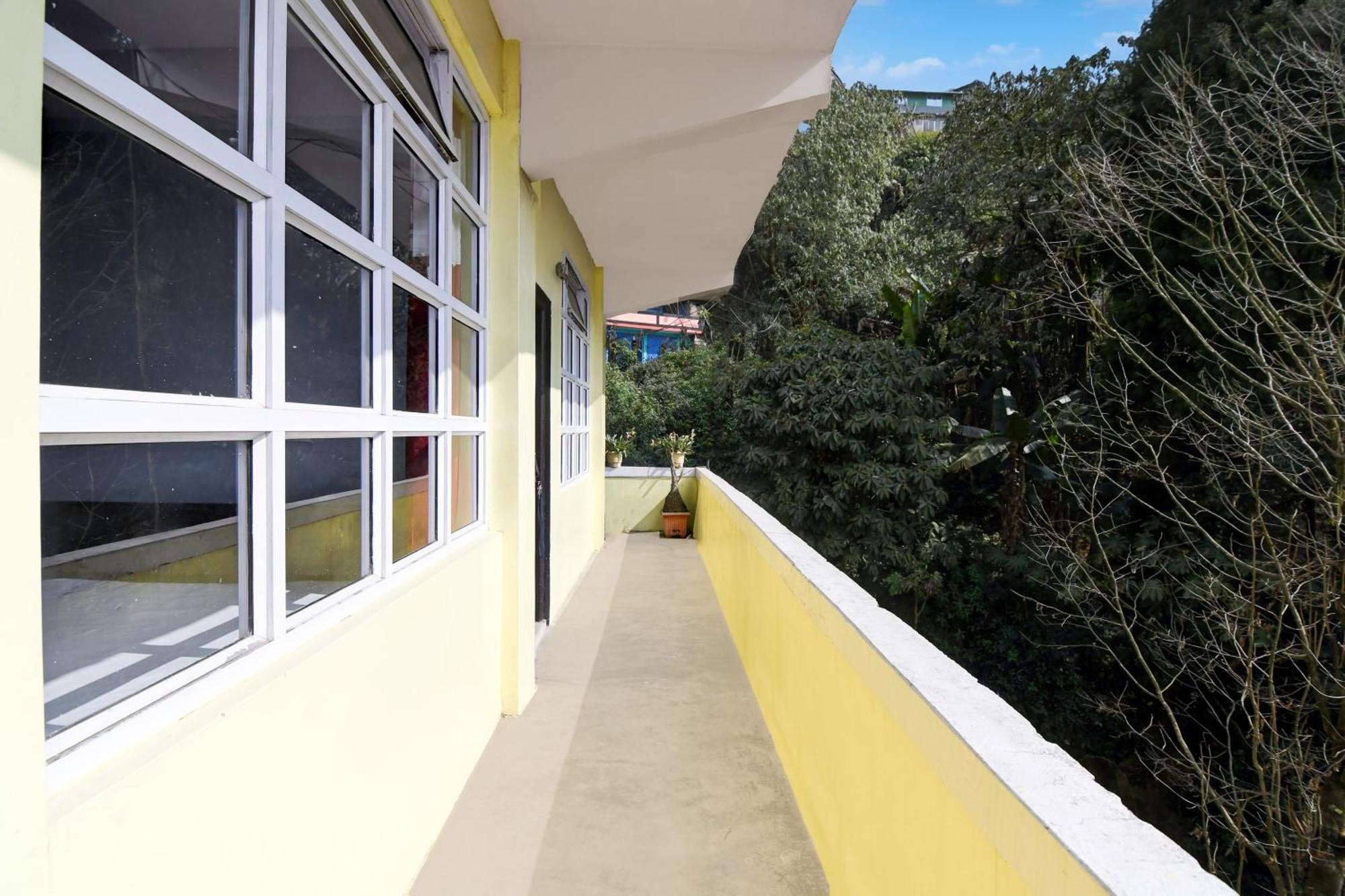 Super Hotel O Ghoom Formerly Aps Homestay Ghum Exterior photo